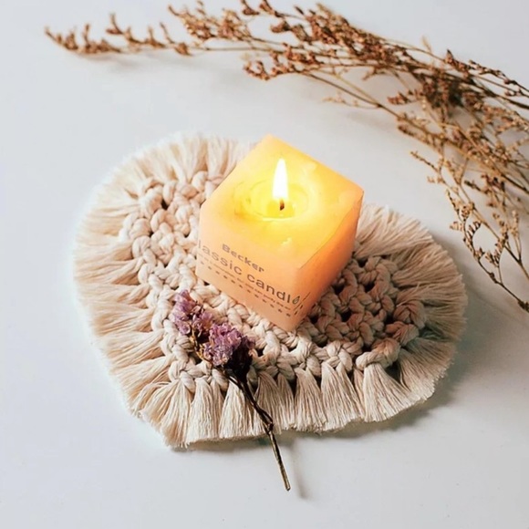 Beautiful BÖHÖ Handmade Heart Shaped Macrame Coaster by Laney> @soul_embellish - Picture 4 of 16